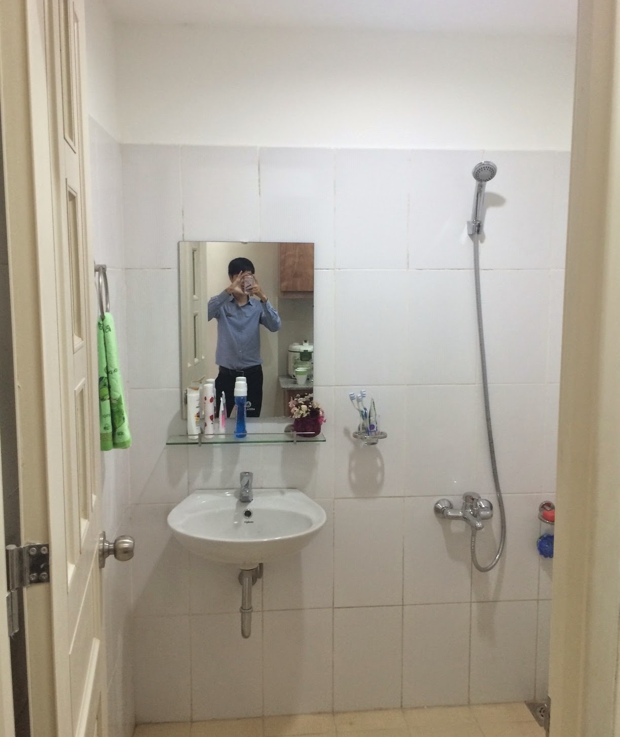 Nhà vệ sinh