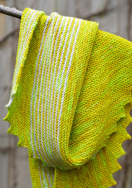 Red Pepper Quilts Hitchhiker Shawl A Finished Knit