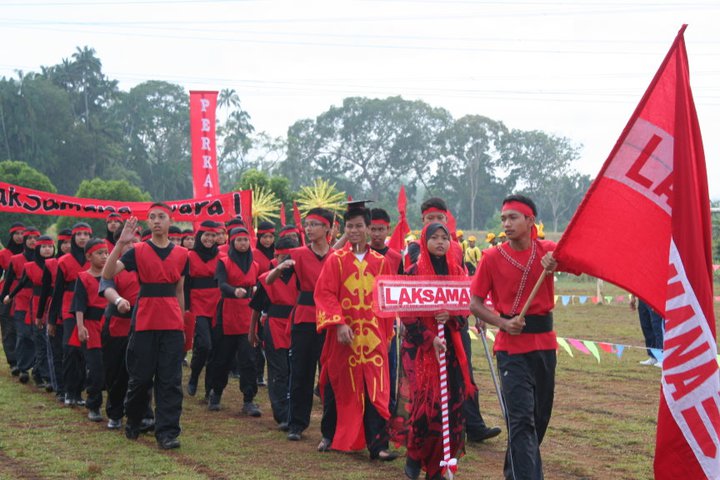 Maskot Perbarisan