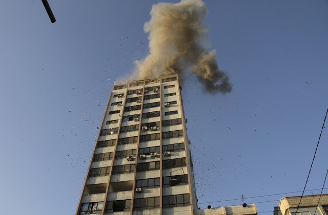 [صور] غزة تحت النار Gaza+Under+Fire+%2840%29