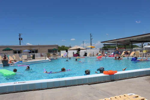 Kids Pool @ Lake Okeechobee KOA