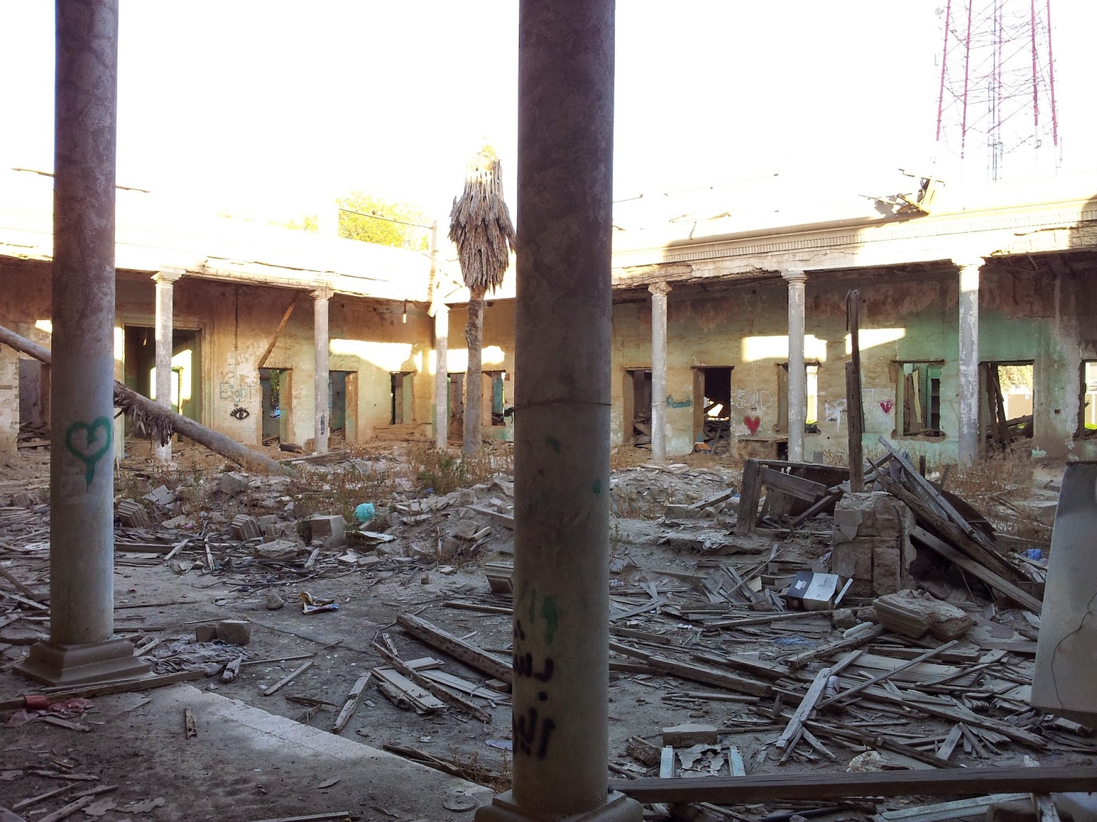 Life in Kuwait Blog Huge old Kuwaiti house Kuwait City