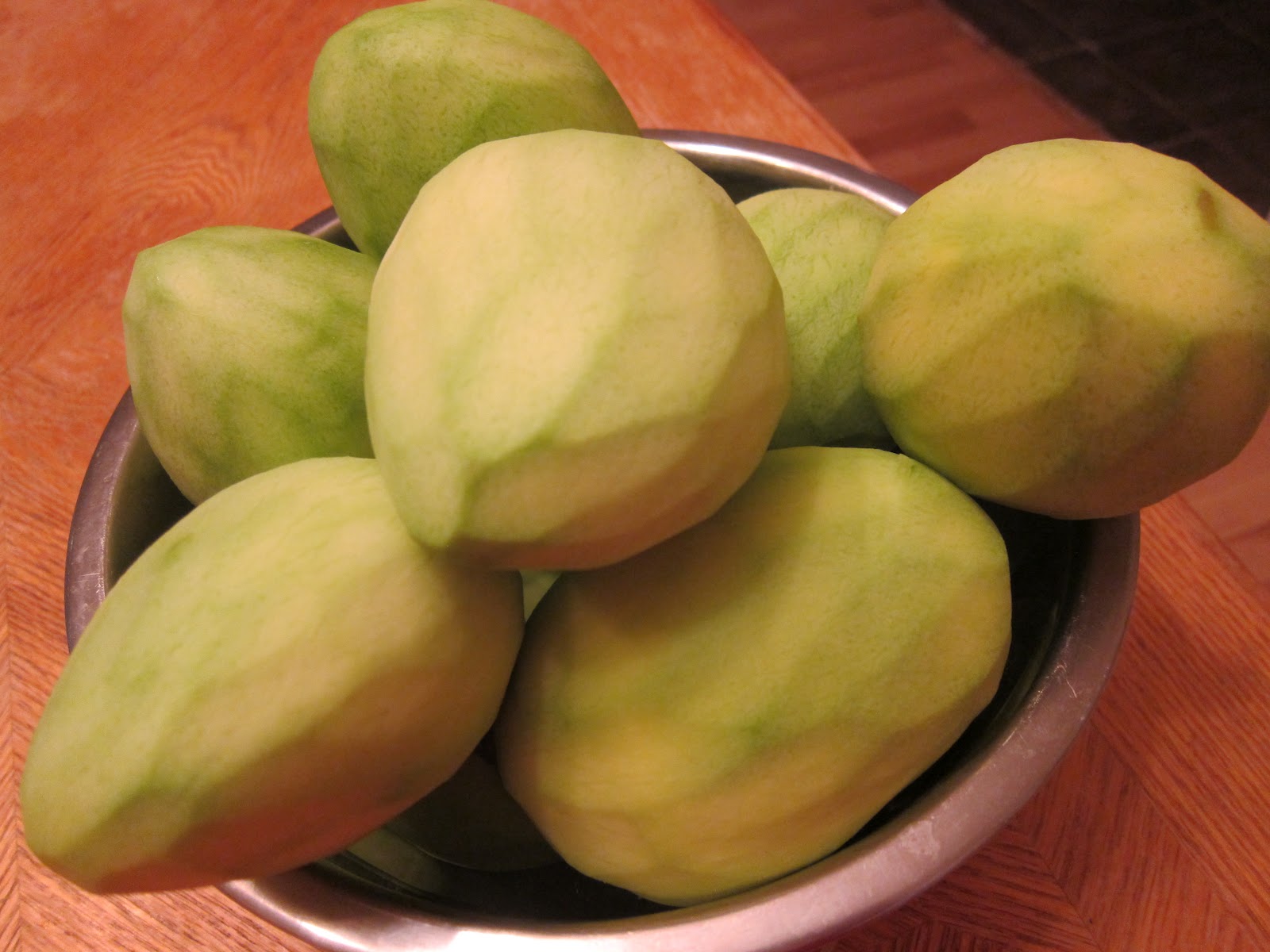 MamiEggroll Pickled Sour Mango