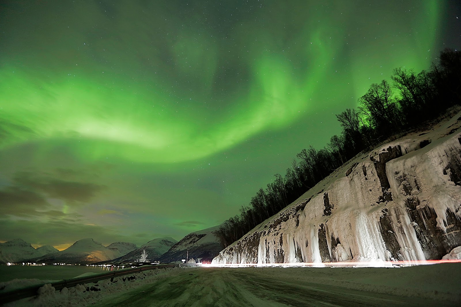 Chasing the Northern Lights in Tromso in March A Little Further North