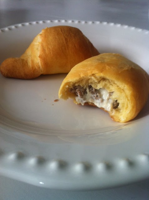 the eclectic owl: Sausage & Cream Cheese Crescent Rolls Recipe