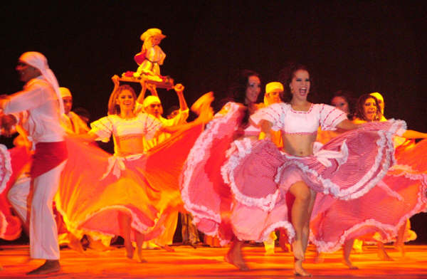 LAS DANZAS