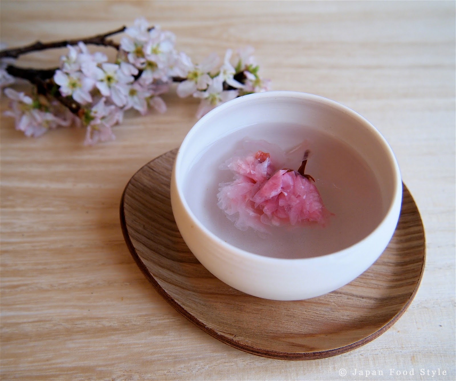 100 Best Drinks from Japan: #3 Sakura Tea | All About Japan
