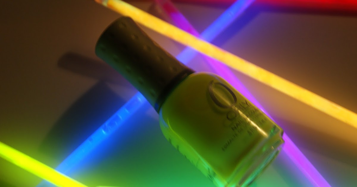 Orly Nail Lacquer in Glowstick - Review | The Sunday Girl