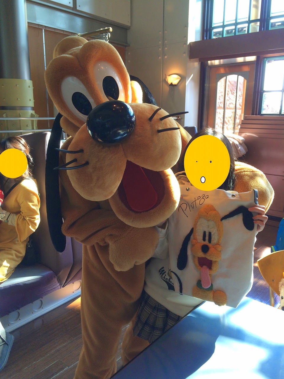 ナニヲツクロウカナ シェリーメイのコート ディズニーキャラのサインを集めよう