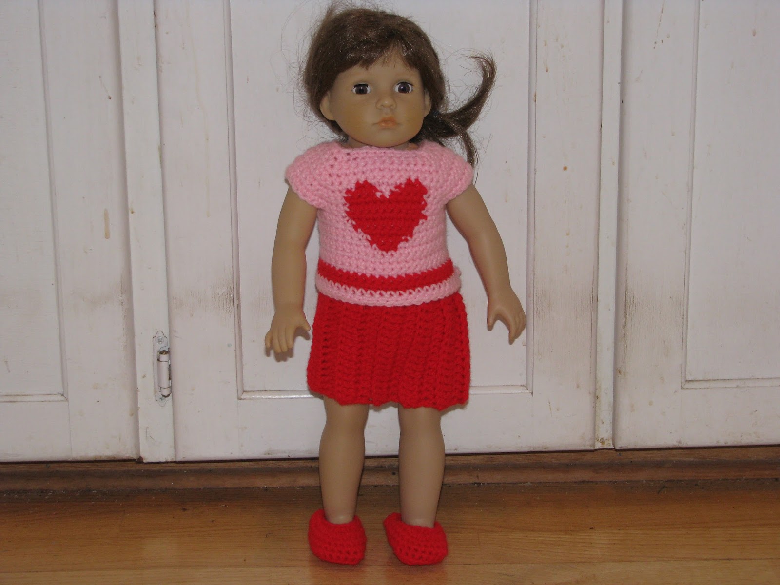 Craft Attic Resources American Girl Valentine's Sweater