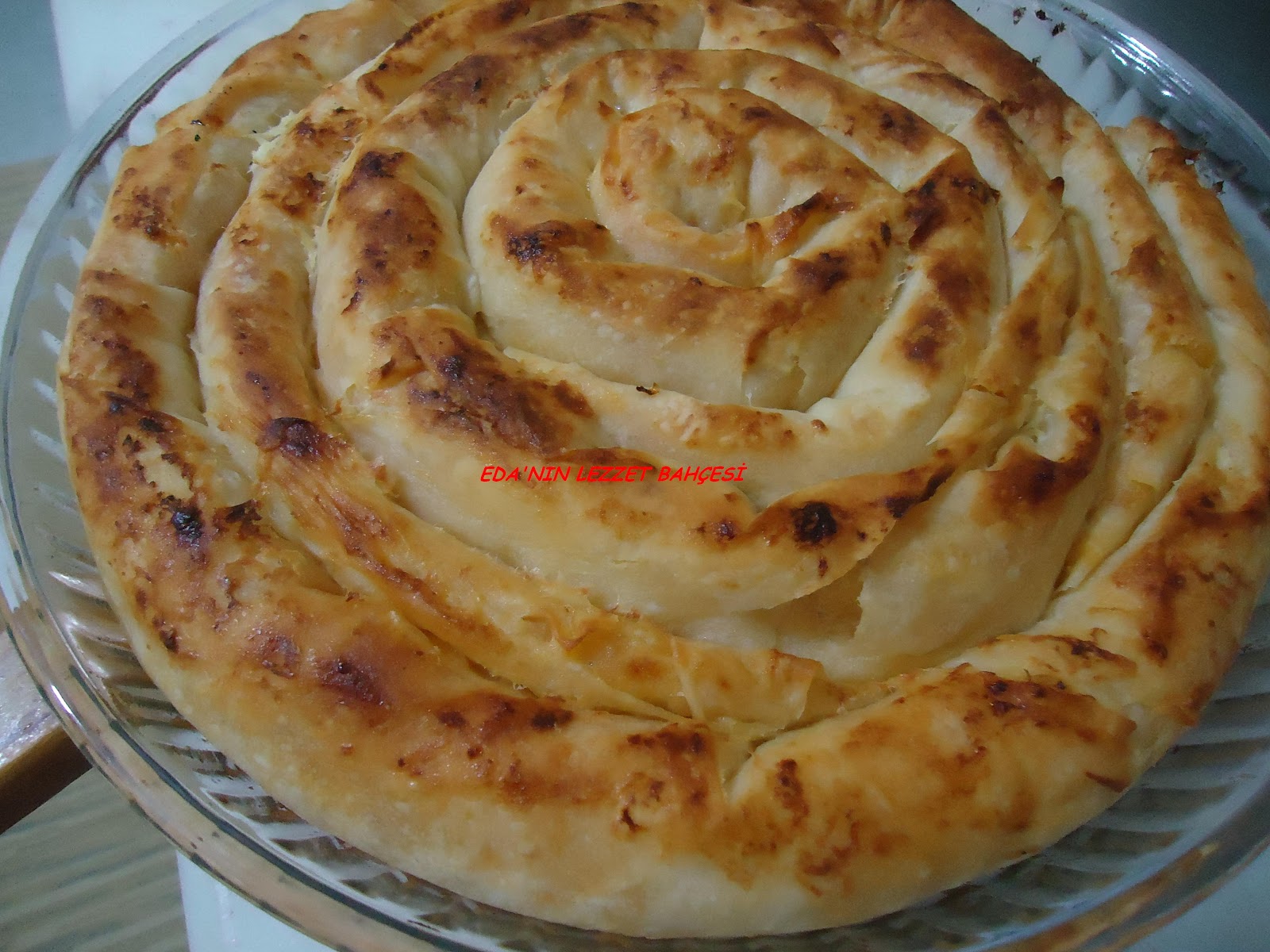 Eda'nın Lezzet Bahçesi Yemek Tarifleri Patatesli Kol Böreği
