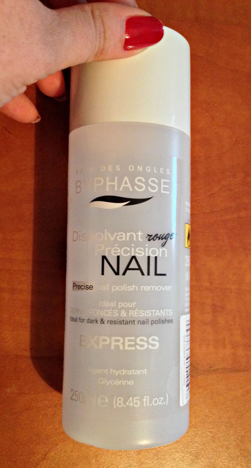 BYPHASSE Essential Nail Polish Remover for dark&resistant nail polishes