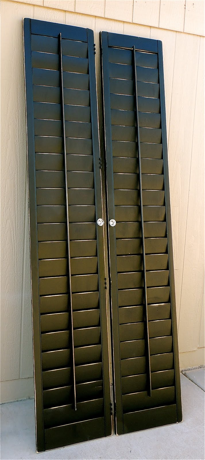 The Backyard Boutique by Five to Nine Furnishings Oversized Black