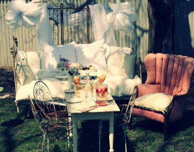 Garden Party Wedding on Heart Shabby Chic  Shabby Chic Garden Party