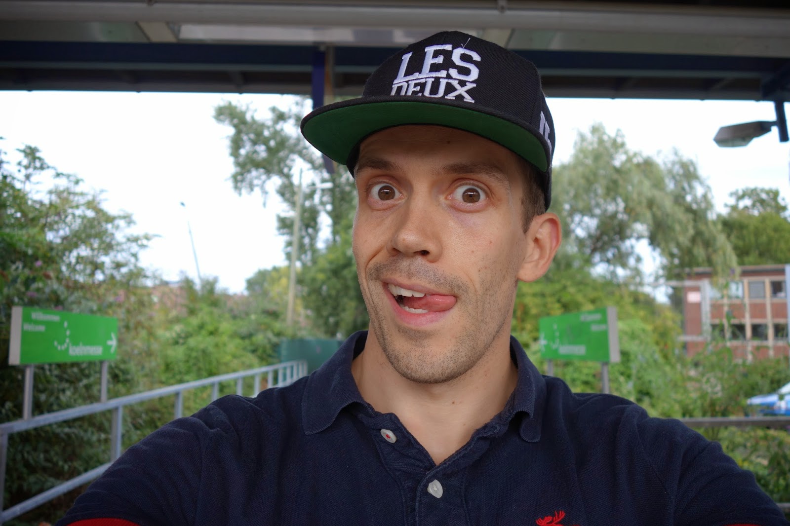 Richard Bjerkoe - Robust Dad - Train Station Selfie