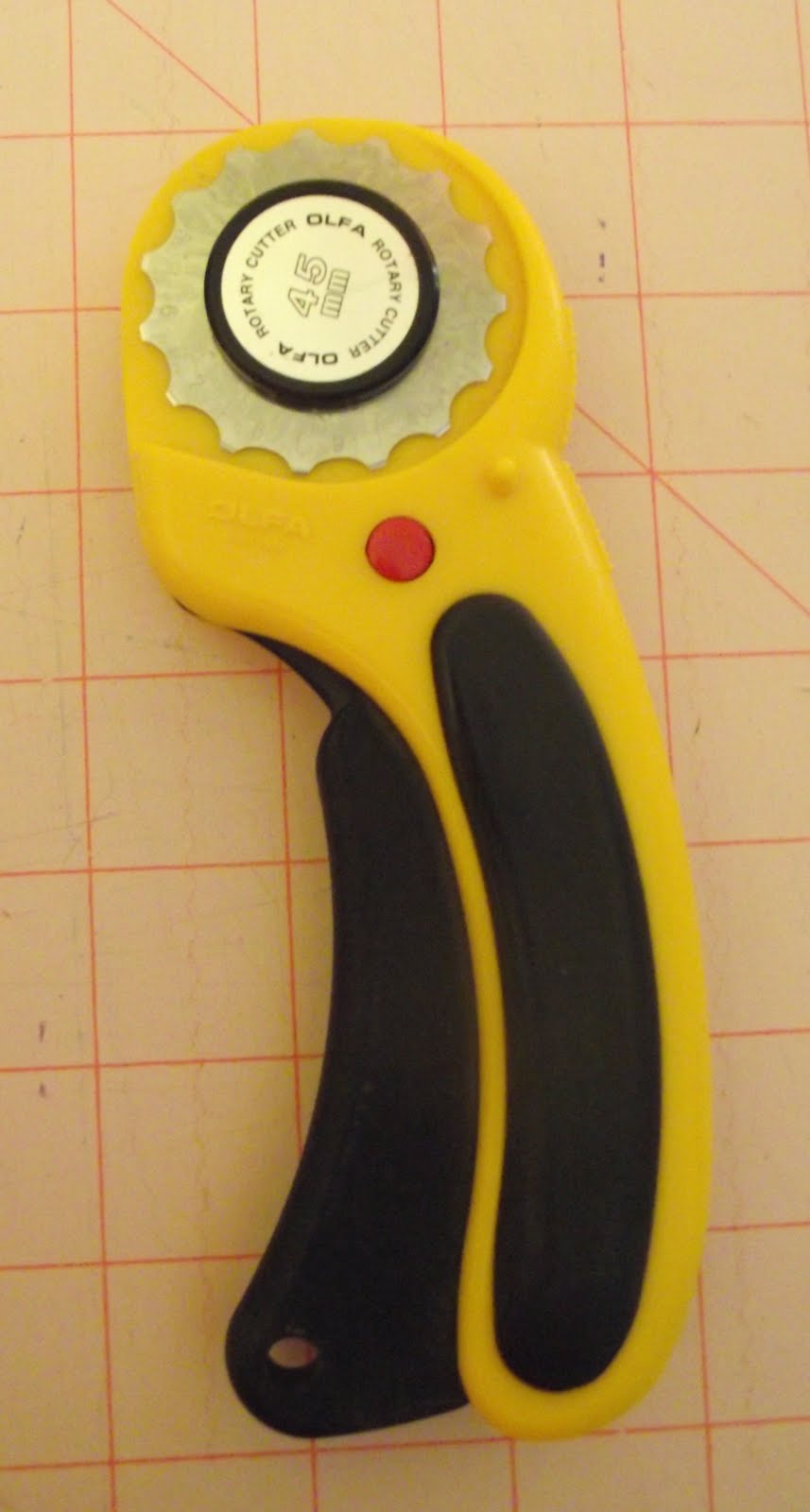 Sara vs. Sarah Crochet Edge Pillowcase Tutorial Part 2