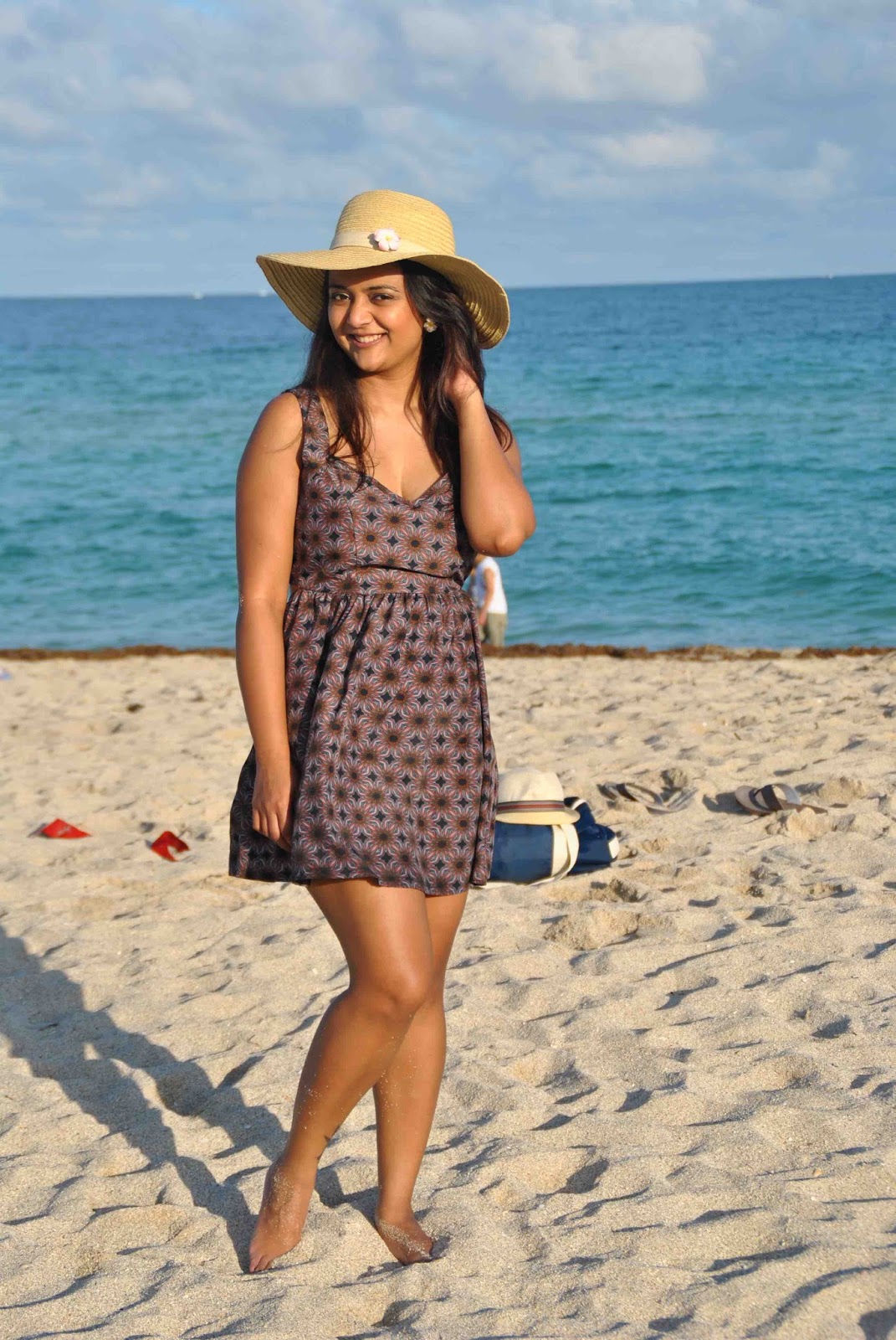 Beach dresses, indian girl in beach dress, ananya kiran, ananya in Miami, open back dresses, summer dresses, girl wearing a hat 
