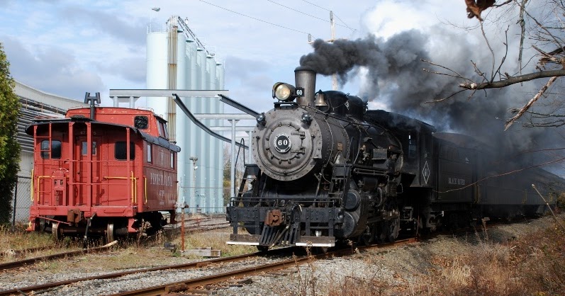 The Big Little Railroad Shop: BR&amp;W's #60 on the &quot;Santa Express&quot;
