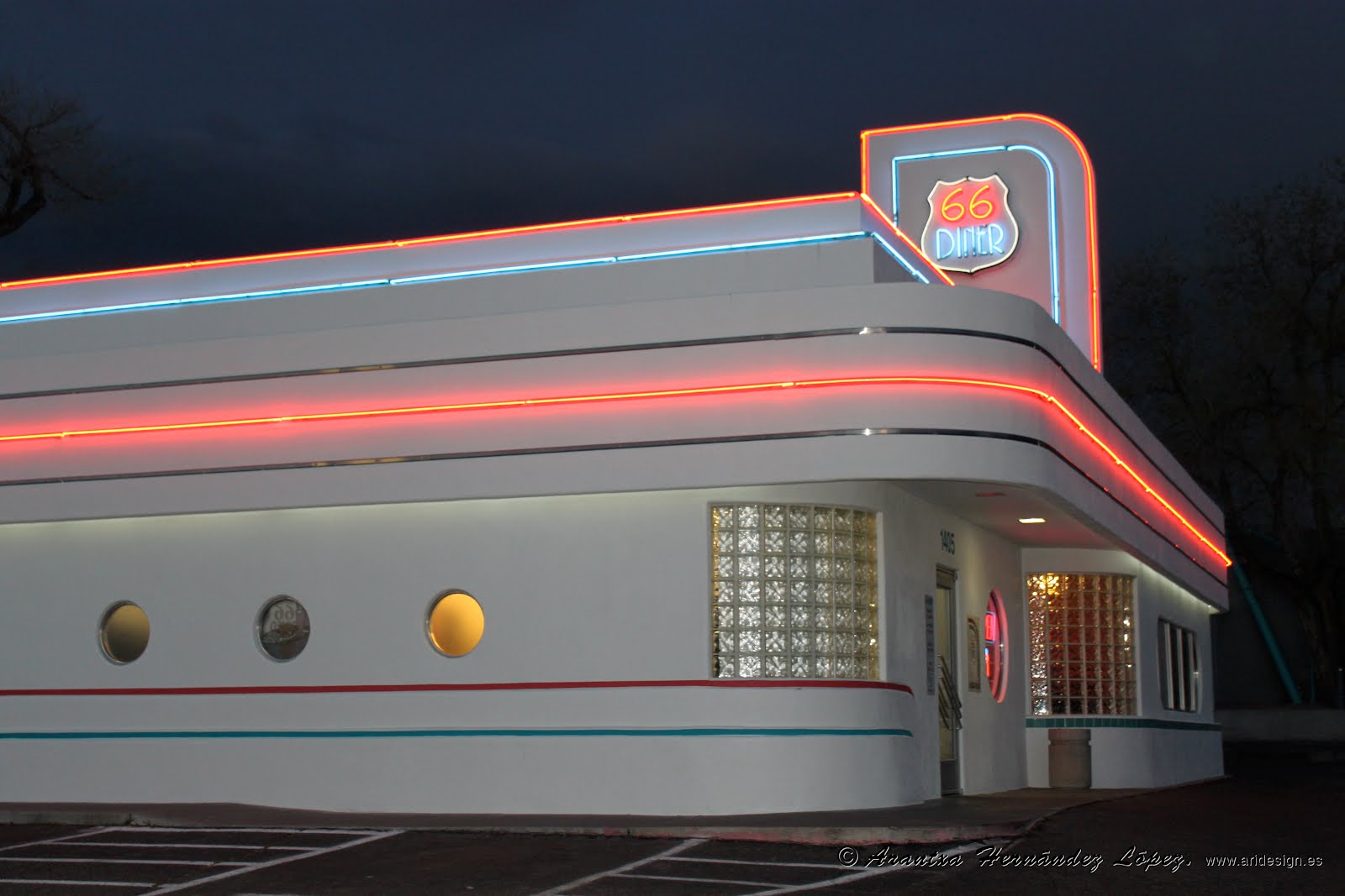 Route 66 Alcanzando Un Sue 241 O 66 Diner Albuquerque Nm