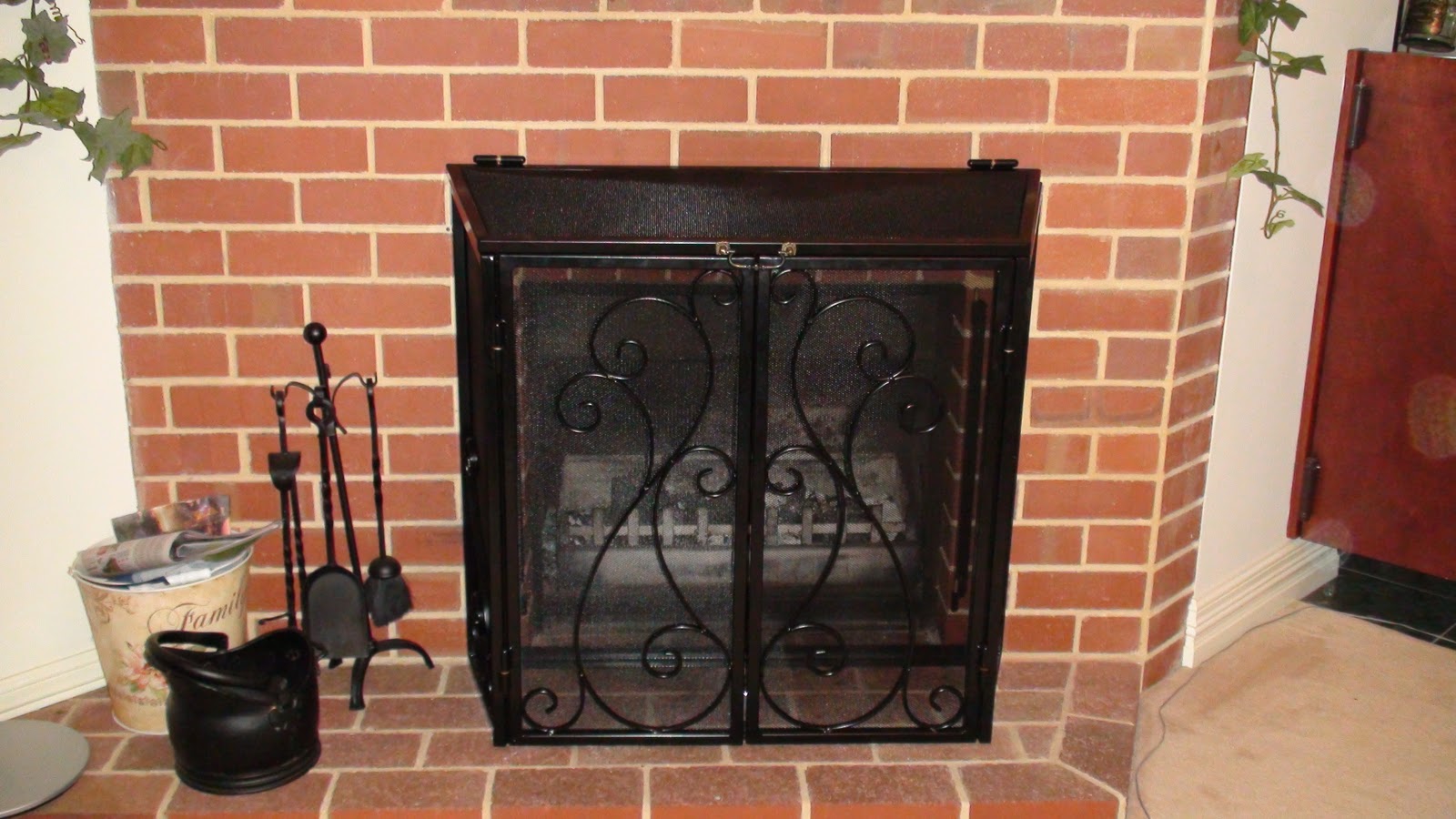 Boonadoo Wood and Gas fire guards