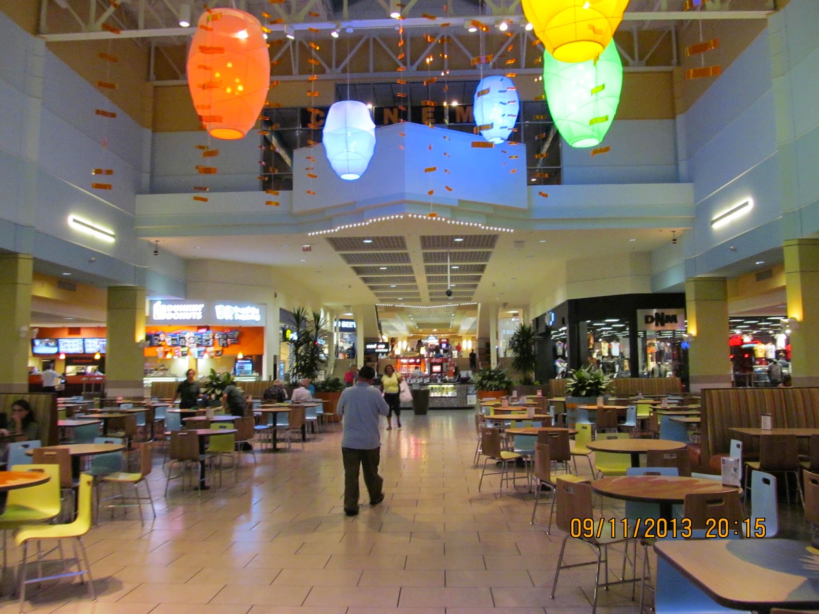 Round 1 Bowling and Arcade Center in North Riverside Park Mall in North  Riverside IL, former Sears and it started out as a Montgomery Ward. :  r/NotFoolingAnybody