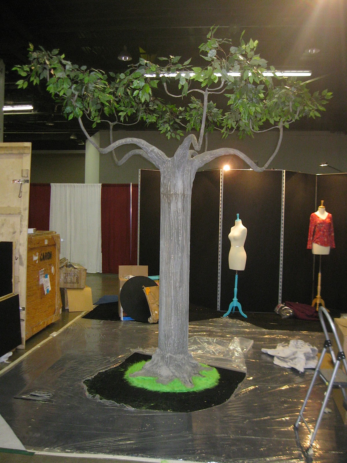 DAVE LOWE DESIGN the Blog Tree Prop Finished