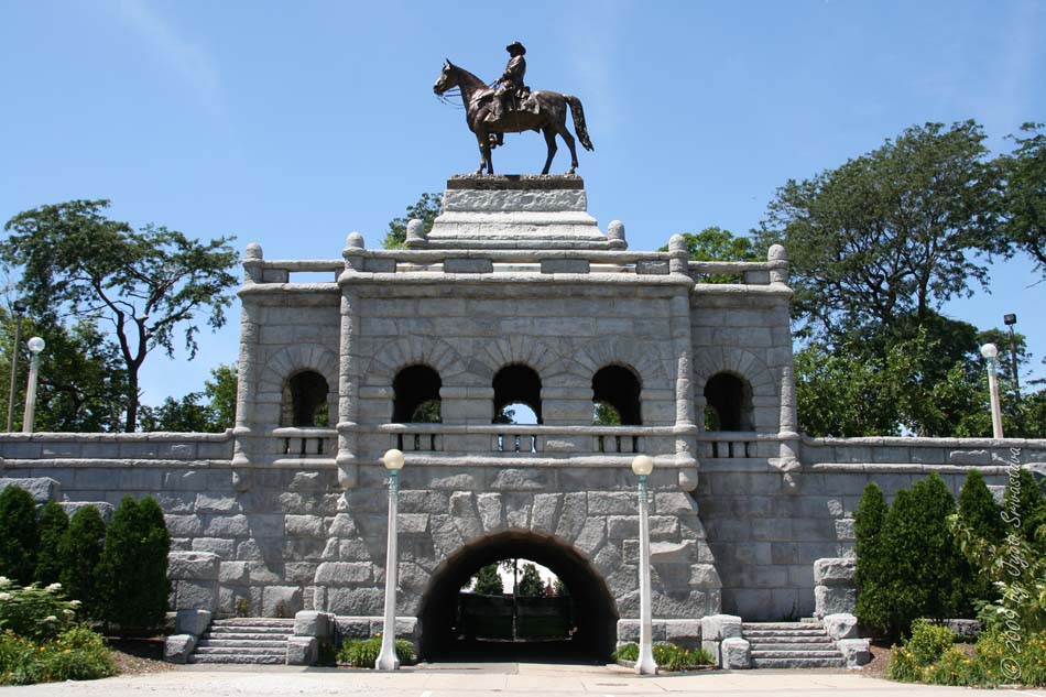 Public Art in Chicago Figural Sculptures of Lincoln Park