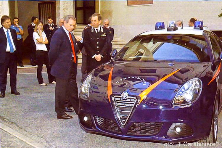Alfa Romeo Giulietta Carabinieri E Polizia