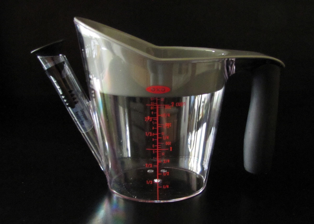 Smells Like Food in Here: Oxo Good Grips 2-Cup Fat Separator