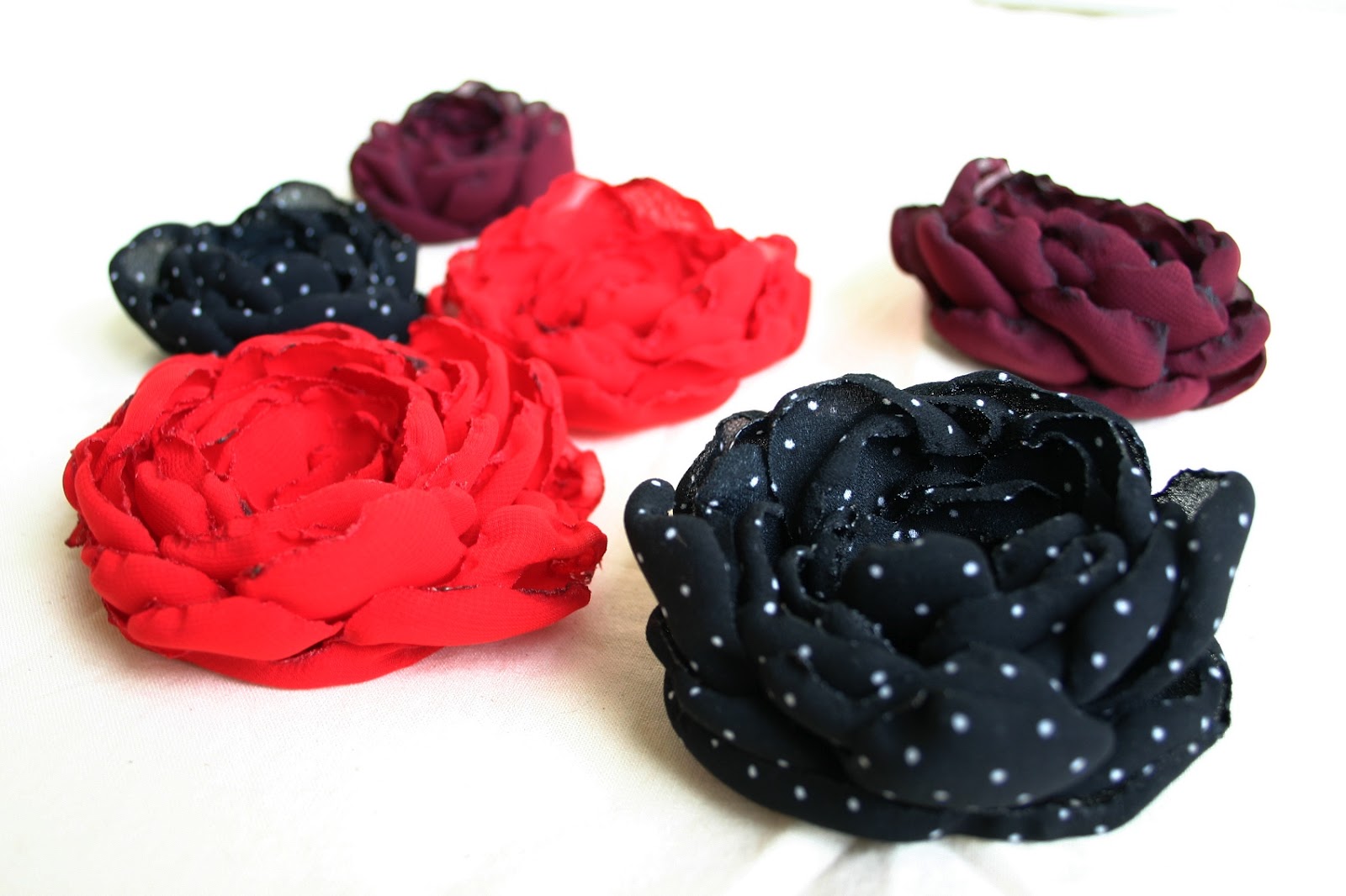 ...cherchez la femme! DIY ChiffonRosen / chiffon flowers tutorial