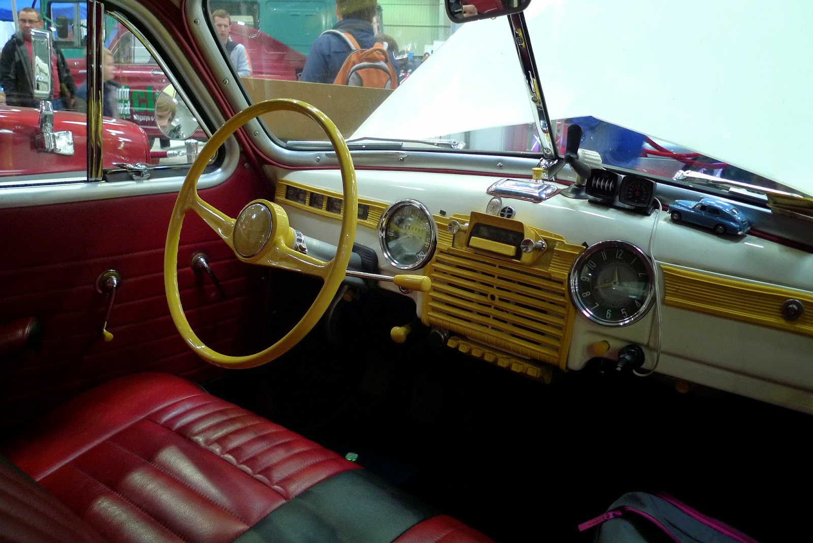 Casual Car Club (CCC) Warsaw, Poland Autonostalgia Warsaw 1718