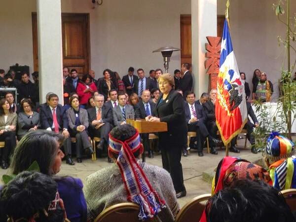 Con la Presidenta de Chile,el Día nacional de los Pueblos Indígenas (24 de junio 2014).La Moneda.