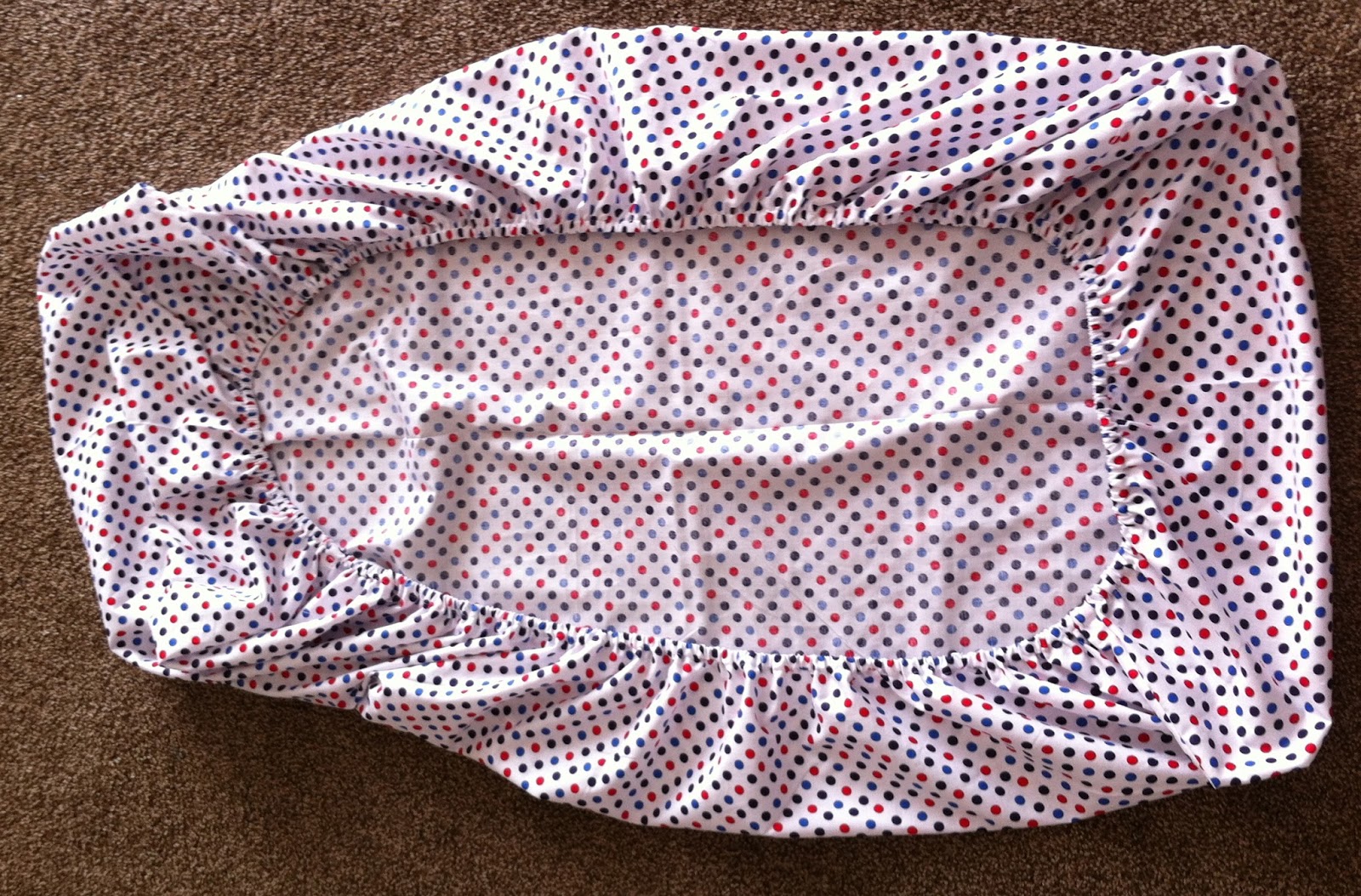 Marianne's DIY DIY Crib / Toddler Bed Sheets