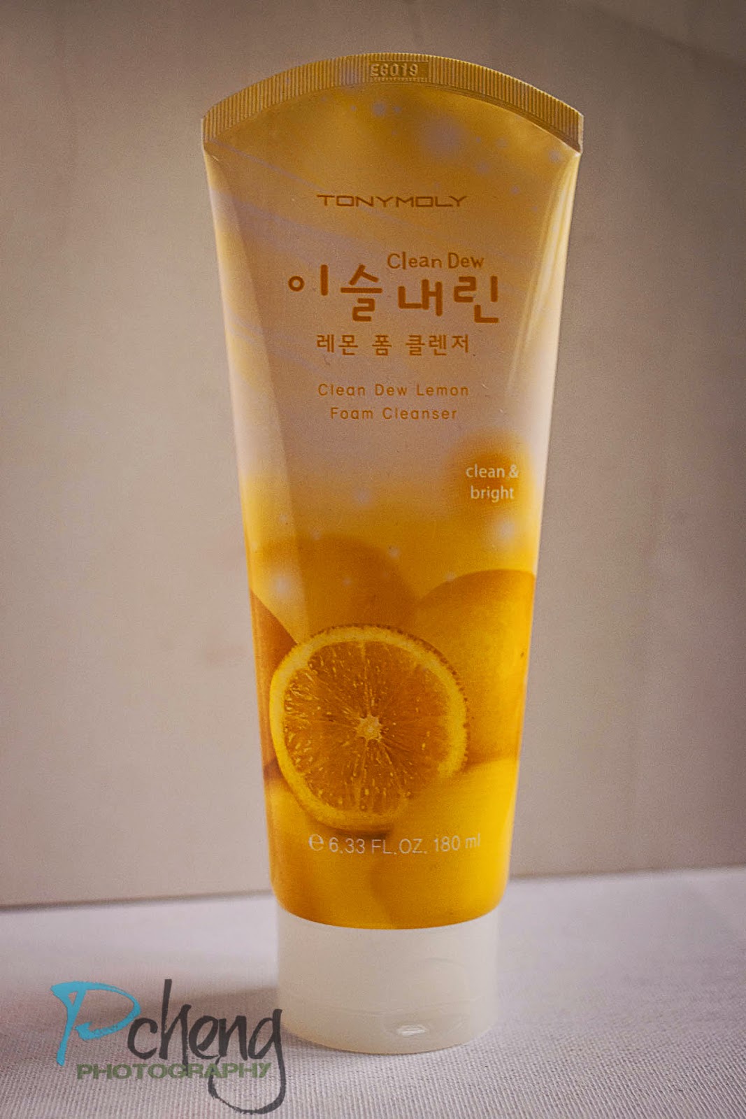PCheng Photography: Product Review: TONY MOLY Clean Dew Lemon Foam Cleanser