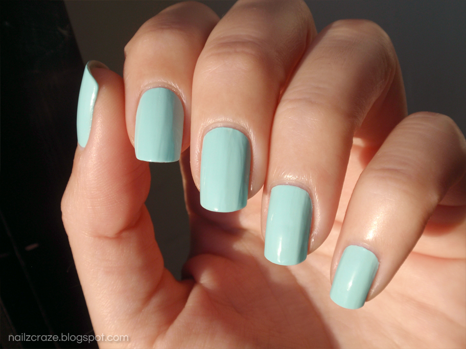 Essie Mint Candy Apple Swatch Nailz Craze