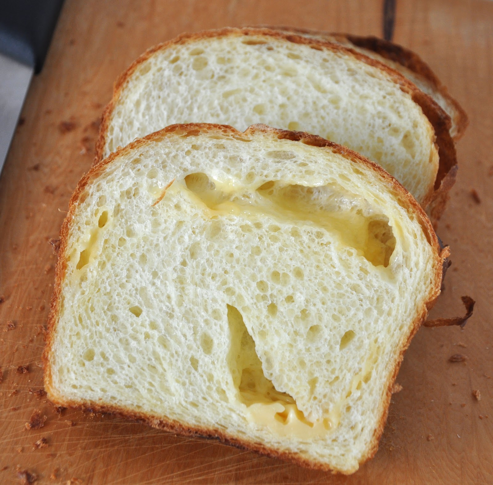 The Baking Bee Breadtalk Earthquake Cheese Recipe?