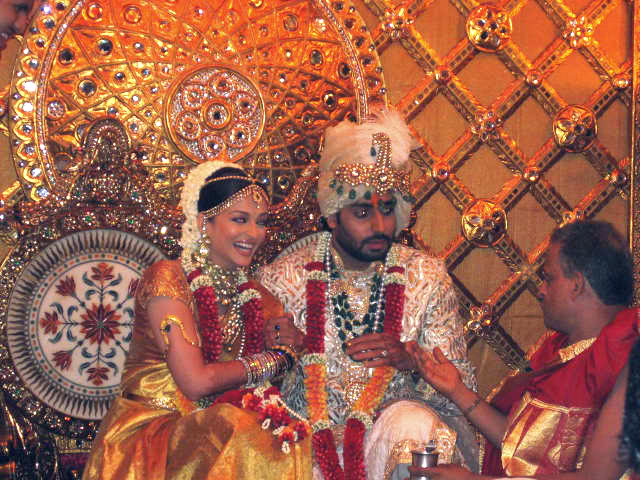 Celebrity Weddings: Aishwarya Rai Wedding Pics