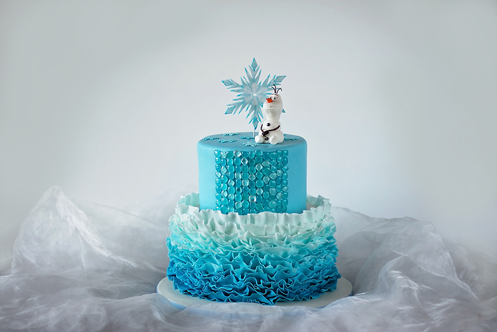 Creating A Classy Bar Cart Slaapkamers Frozen : Disney Frozen Birthday Cake