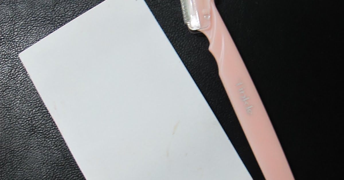 My Makeup Blog makeup, skin care and beyond Tutorial Shaping Eyebrows with the Tinkle Brow Razor