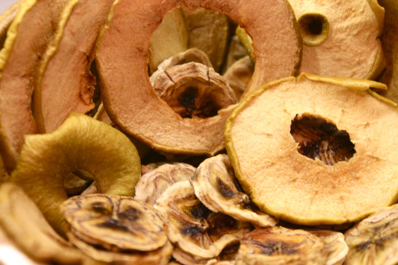 How to Make Your Own Fruit Crisps