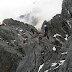 Inilah Aturan Unik Mendaki Carstensz Pyramid
