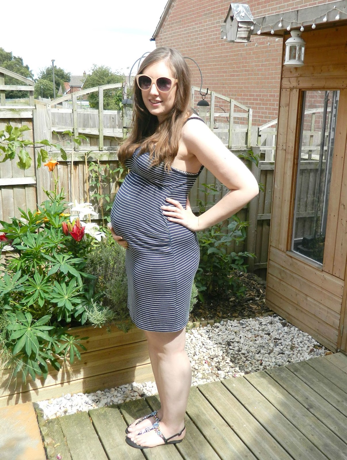 Register / Login New Look Maternity animal midi shirt dress in black. $ New Look Maternity shirred waist dress. $ New Look Maternity Animal Wrap Midi Dress. $ New Look Maternity Print Button Through Tea Dress. $ New Look Maternity sweat in mid gray. $ New Look Maternity .