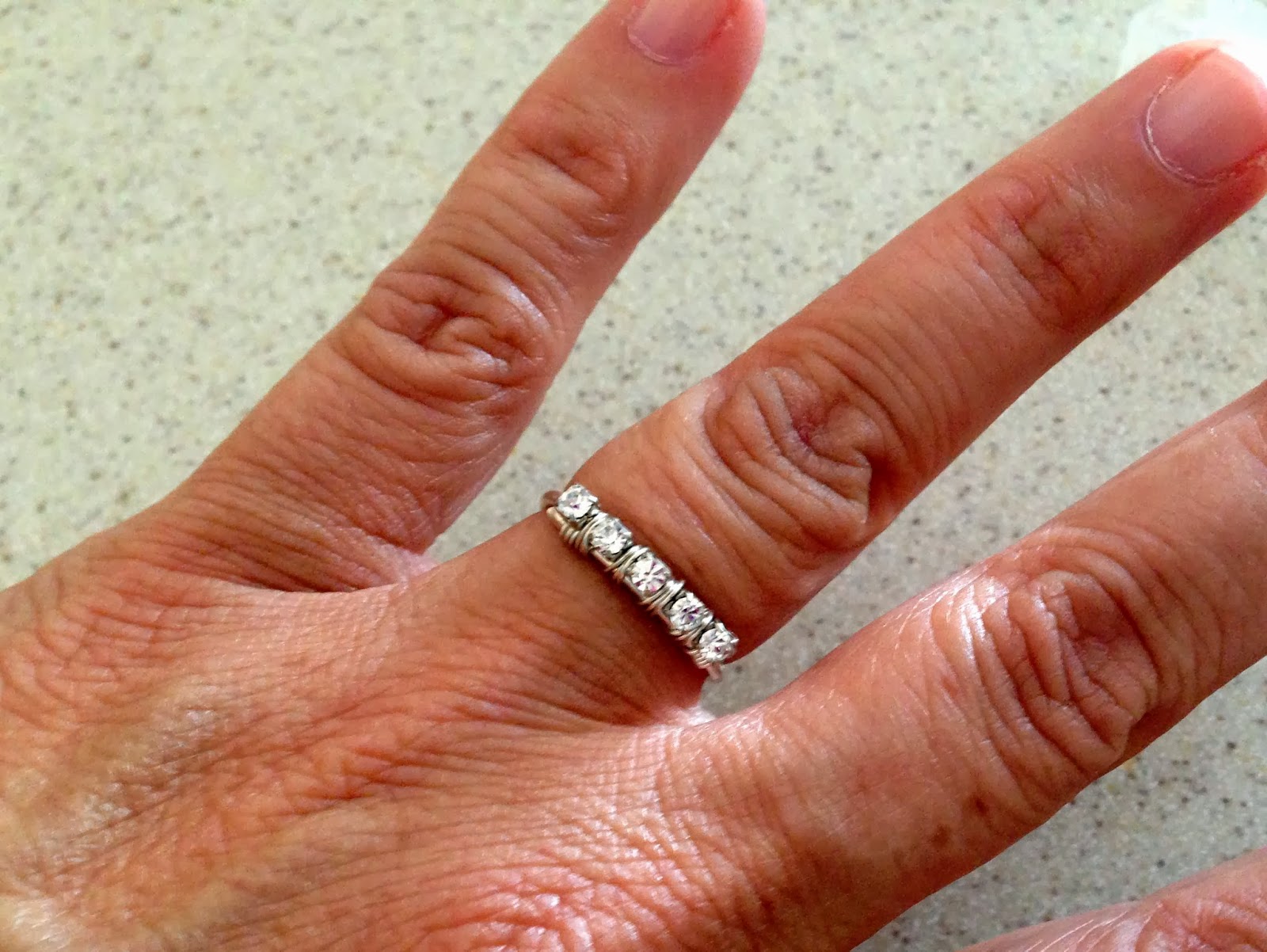 Lisa Yang Jewelry Free Projects and Patterns Super Easy Stack Ring Free Jewelry Making Tutorial