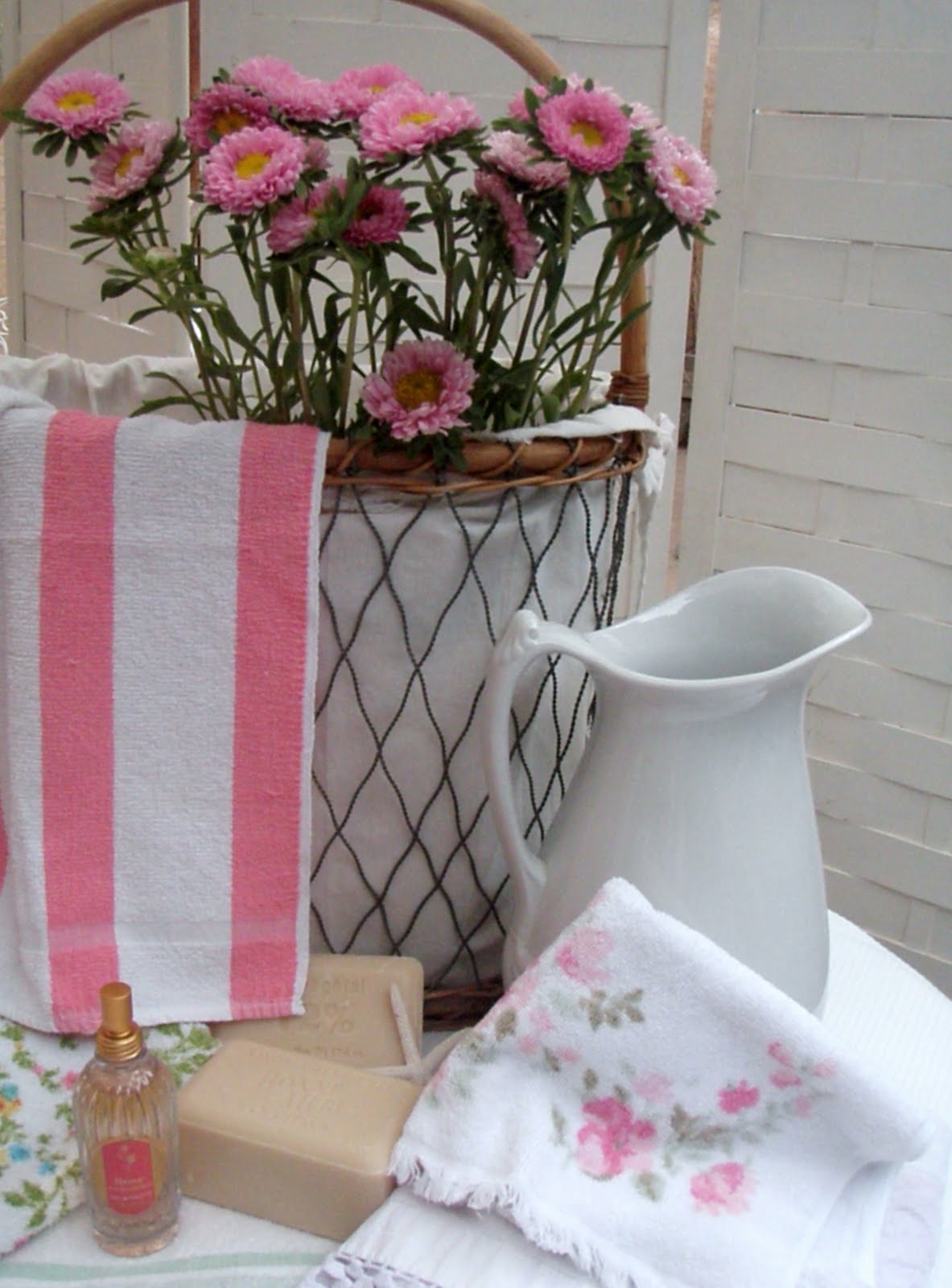 Cabin & Cottage Vintage Bath Towels