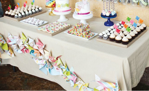 Decoracion a base de molinillos de papel I