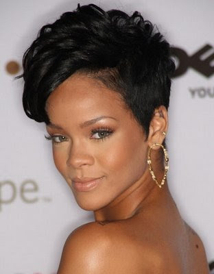 rihanna short hair