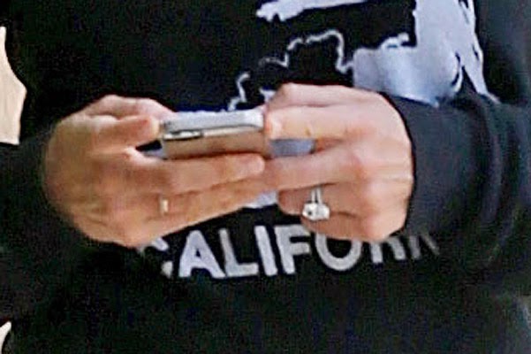 stacy keibler engagement ring stacy keibler showed an engagement ring news 4y stacy keibler engagement ring stacy keibler showed an engagement ring news 4y