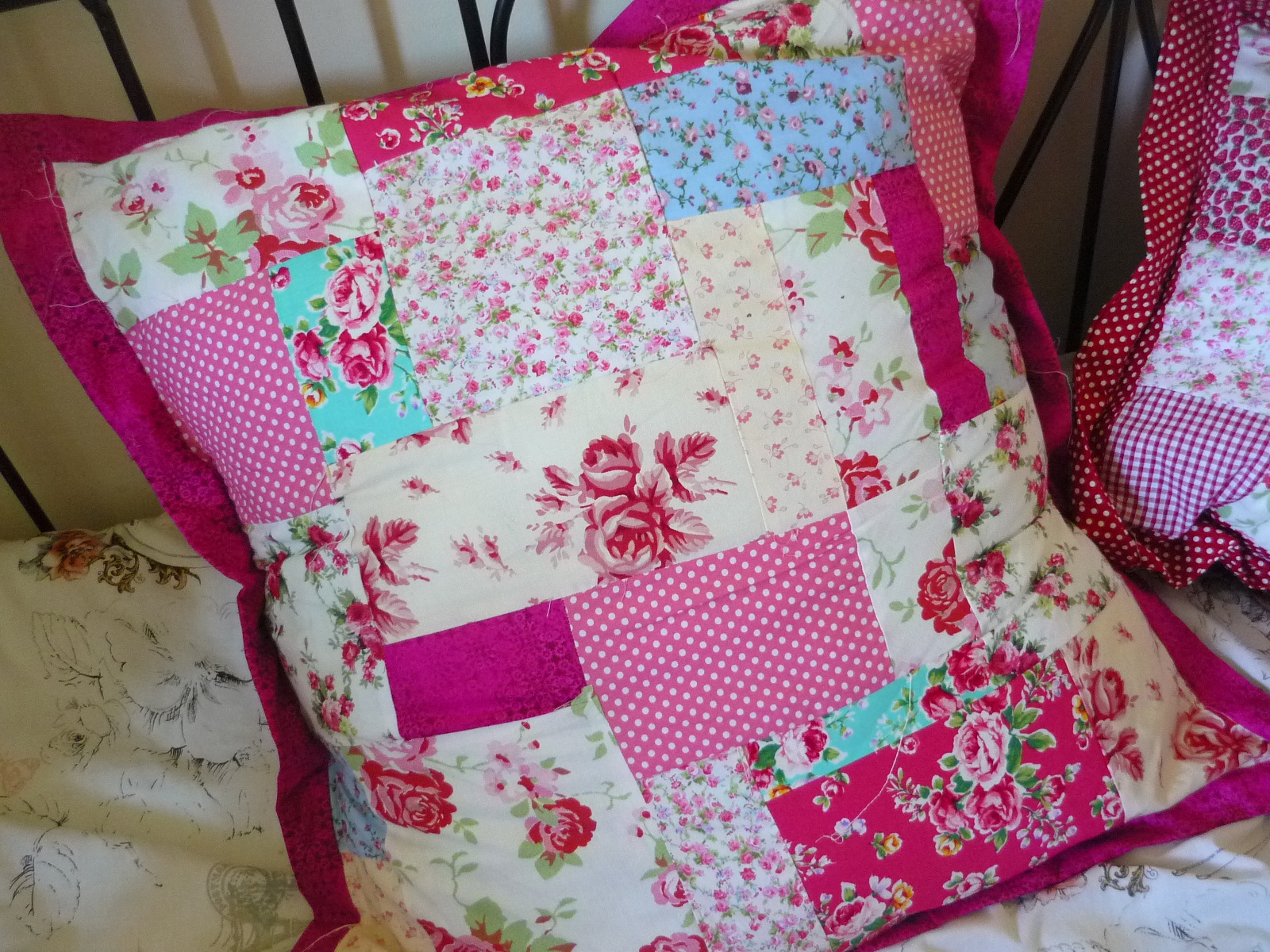 KnitKnatKnotUK Aran Cushions Part 1