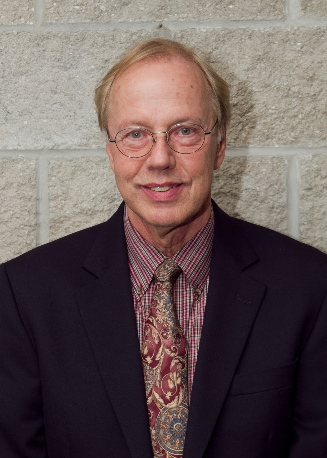 UIS People UIS faculty members honored for academic achievements at