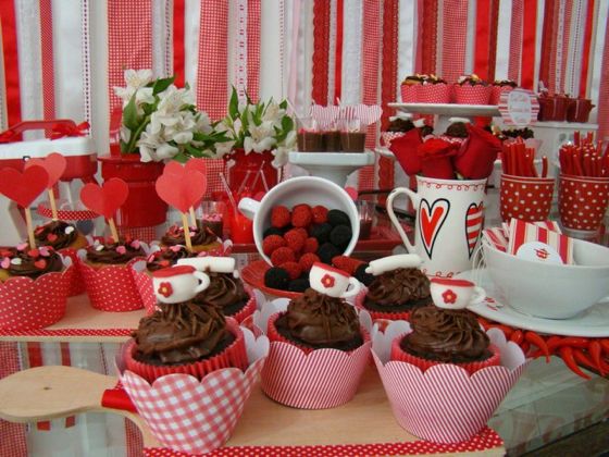 Chá de panelas : vermelho 1